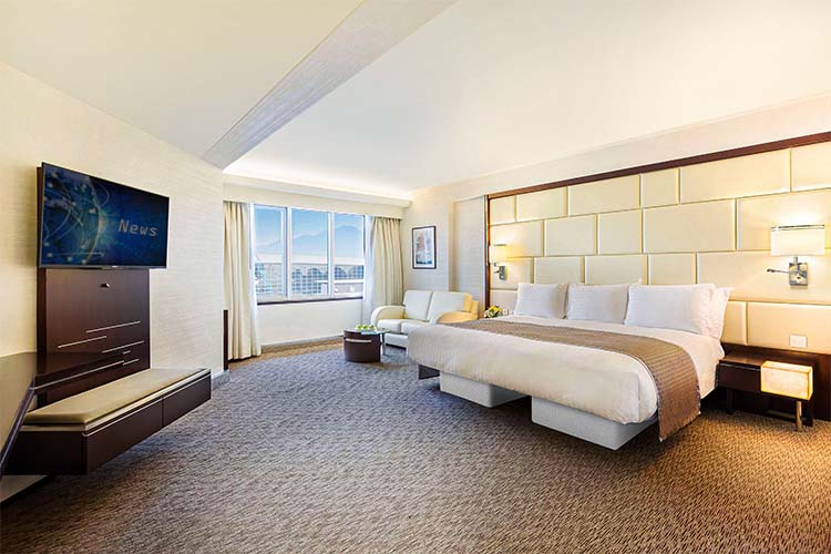 3_2_Deluxe Room
