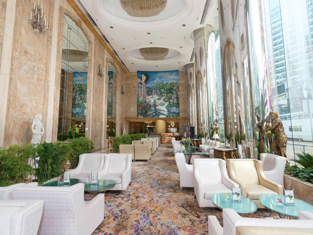 Tiffany-Lounge