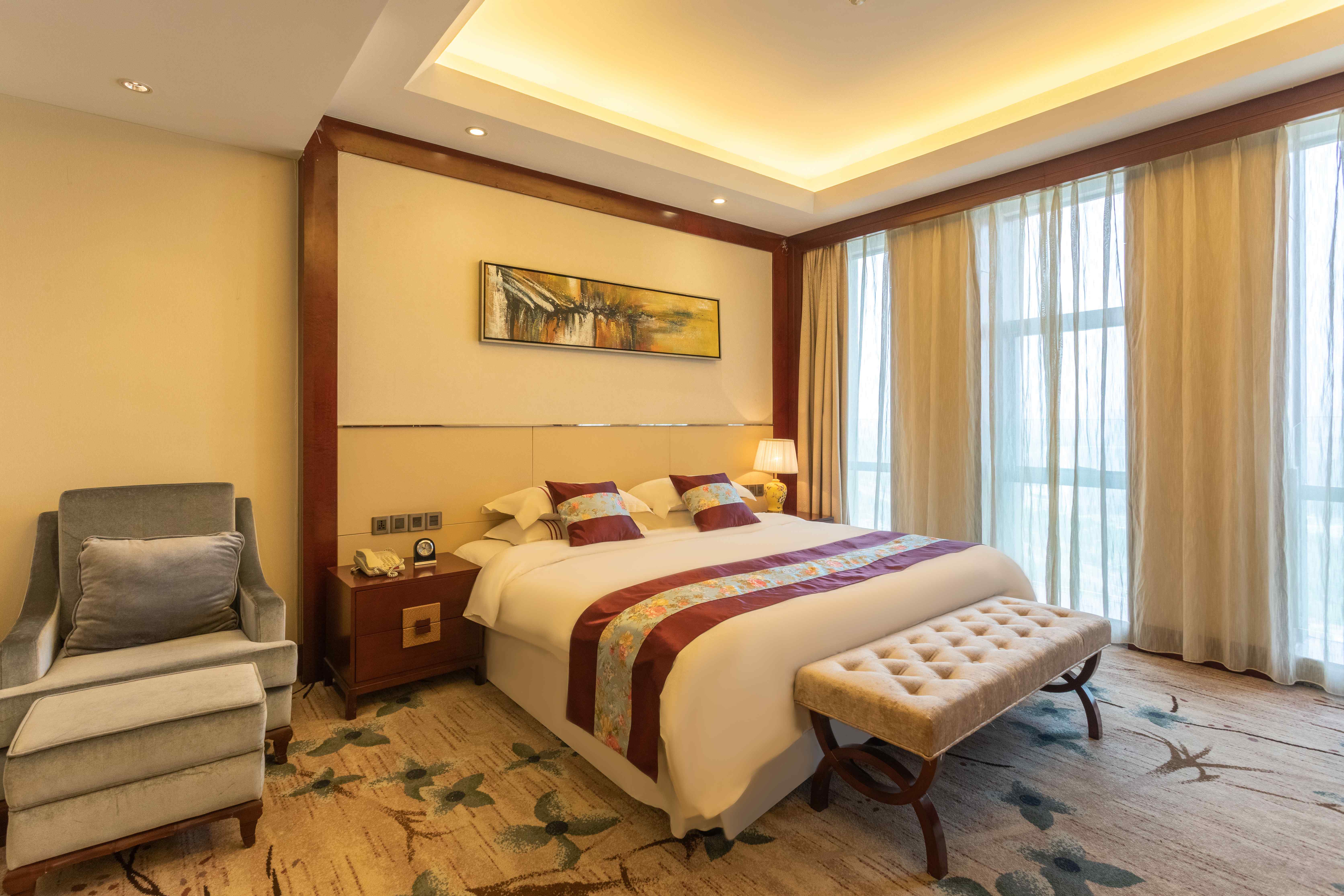 RKBH_Executive Suite_001