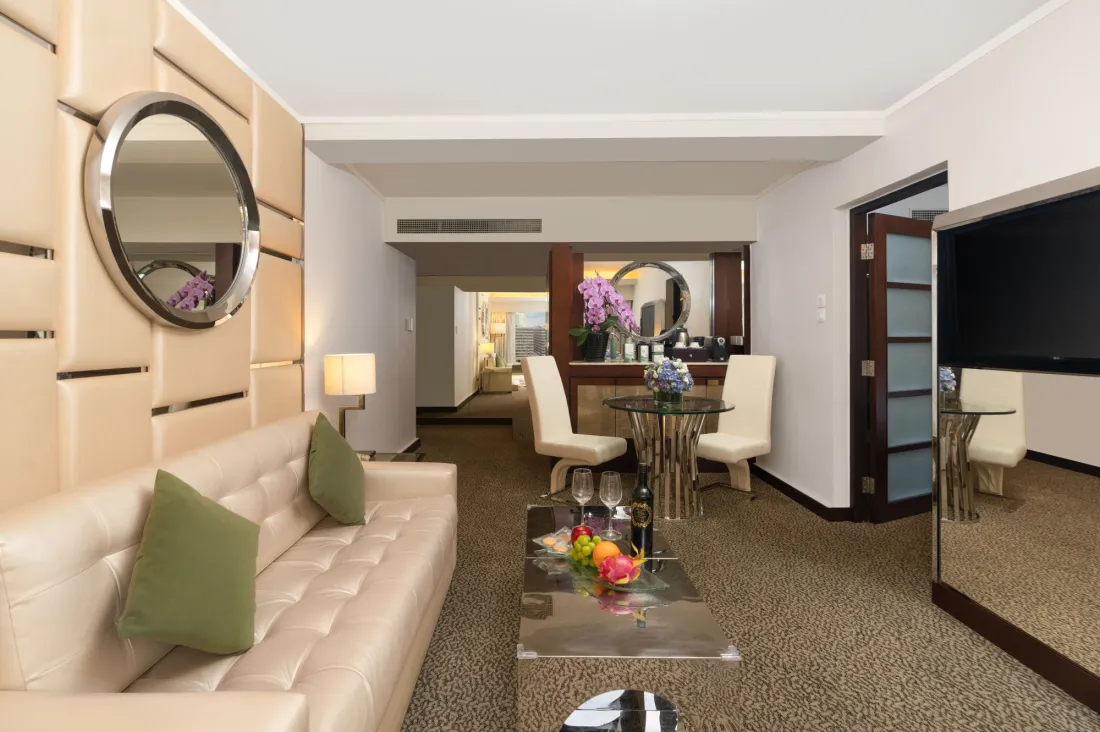  Executive Suite_Image.jpg 