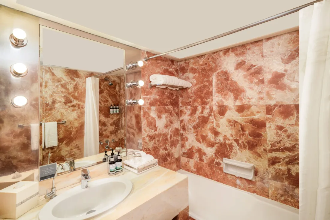  Presidential Suite_Image.jpg 