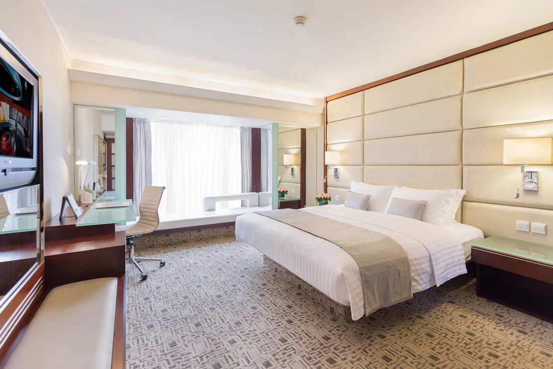  Deluxe Room_Image.jpg 