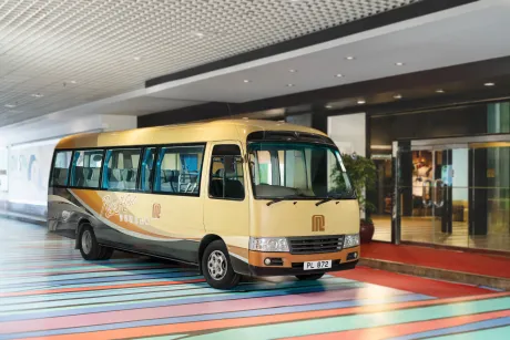  hotel shuttle service.jpg 