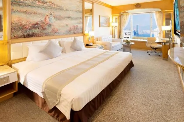 RHK_Premier Room
